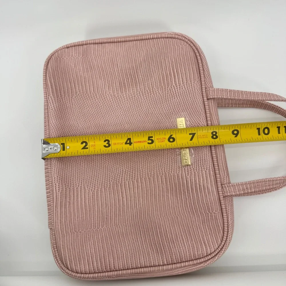 Vince Camuto Pink Cosmetic Hanging Toiletry Bag Travel Organizer Case